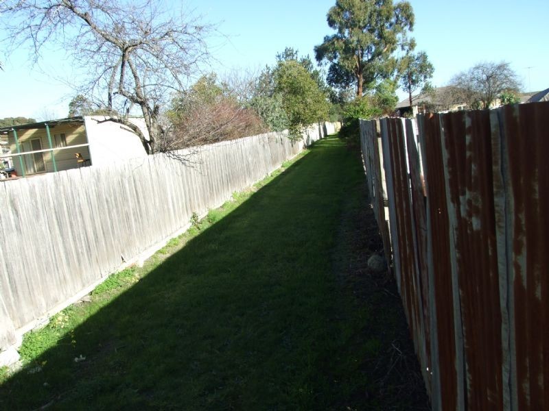 35 South Street, Moe VIC 3825