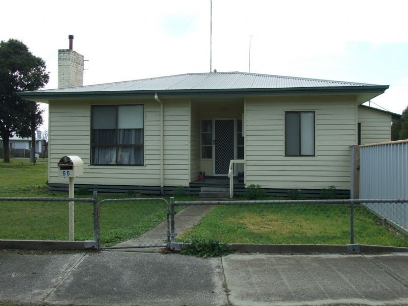 55 Truscott Road, Moe VIC 3825