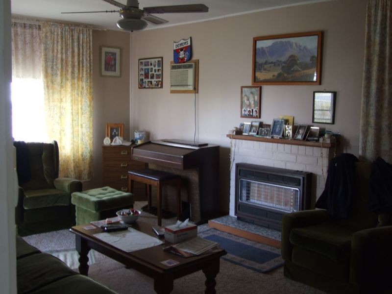 16 Mirboo Street, Newborough VIC 3825