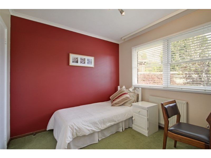 4 Alpha Court, Moe VIC 3825