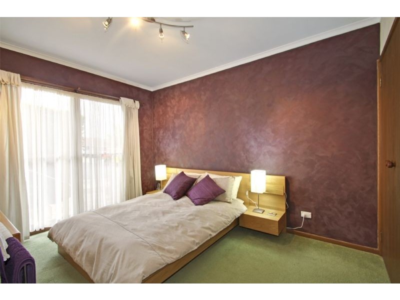 4 Alpha Court, Moe VIC 3825