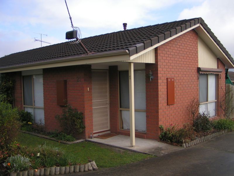 1/25 Monash Road, Newborough VIC 3825