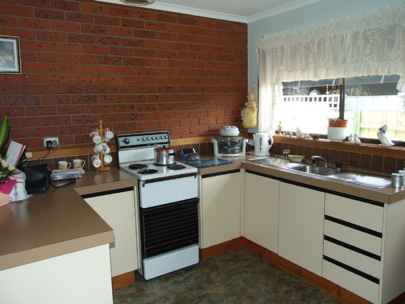 Unit 2 – 10 Paull Court, Moe VIC 3825