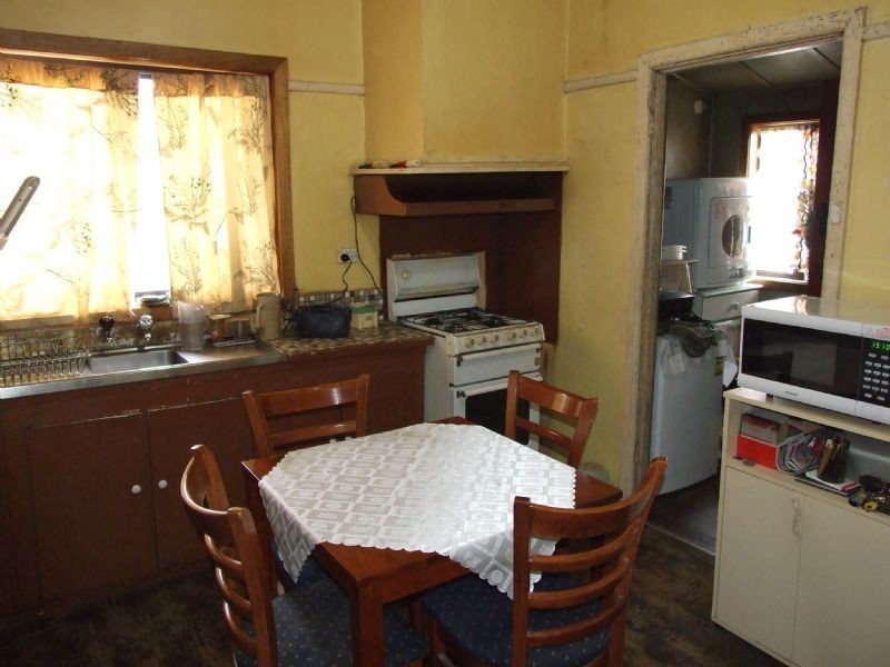 15 Victoria Street, Moe VIC 3825