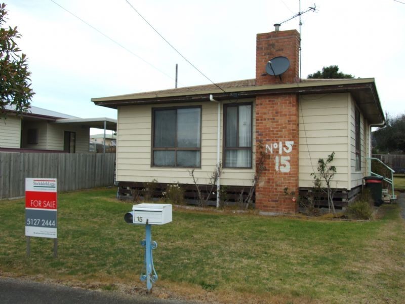 15 Victoria Street, Moe VIC 3825