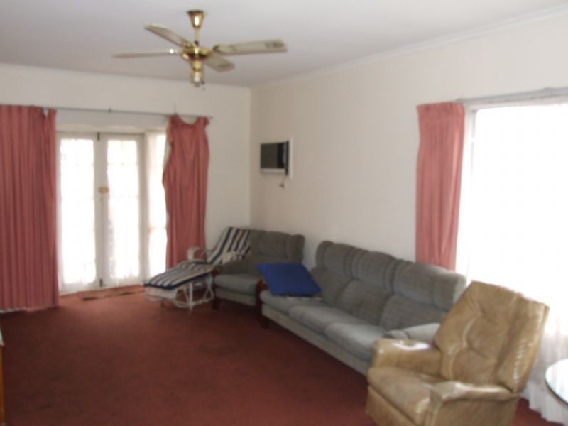 8 John Street, Moe VIC 3825