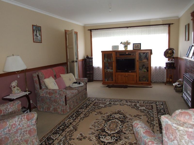 48 Newark Avenue, Newborough VIC 3825