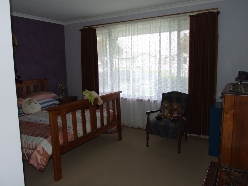 48 Newark Avenue, Newborough VIC 3825
