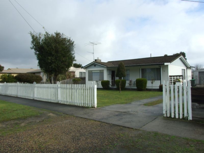 48 Newark Avenue, Newborough VIC 3825