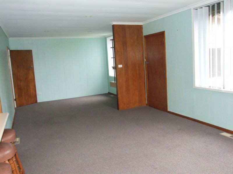 5 Thoresby Street, Newborough VIC 3825