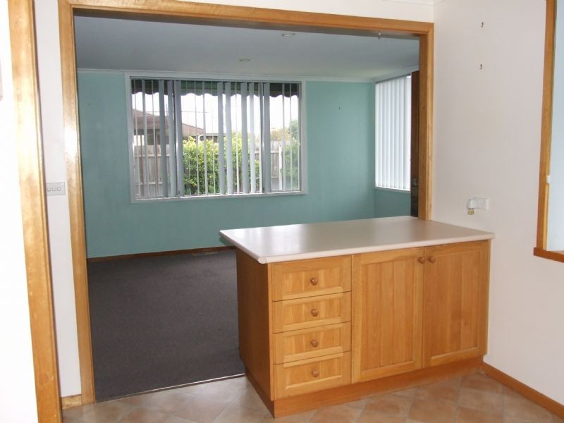 5 Thoresby Street, Newborough VIC 3825