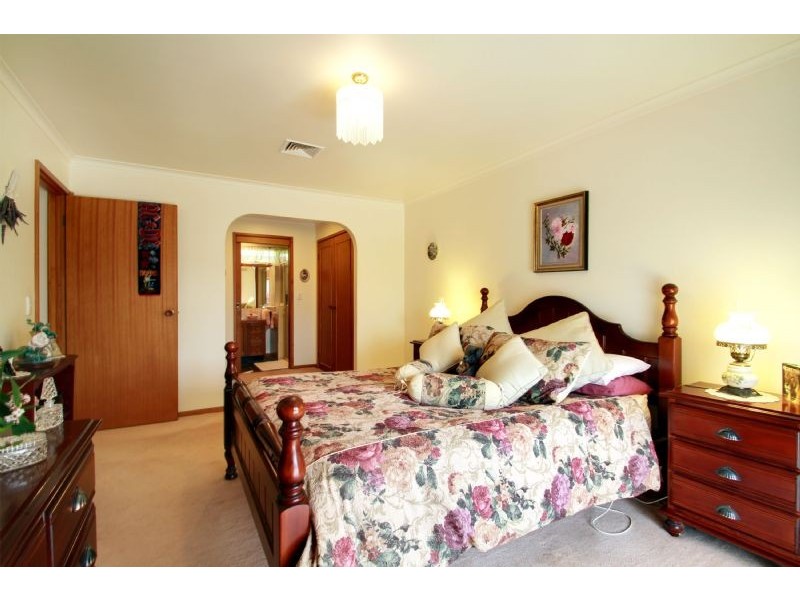 255 Wirraway Street, Moe VIC 3825