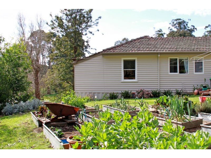 547 Coalville Road, Hernes Oak VIC 3825