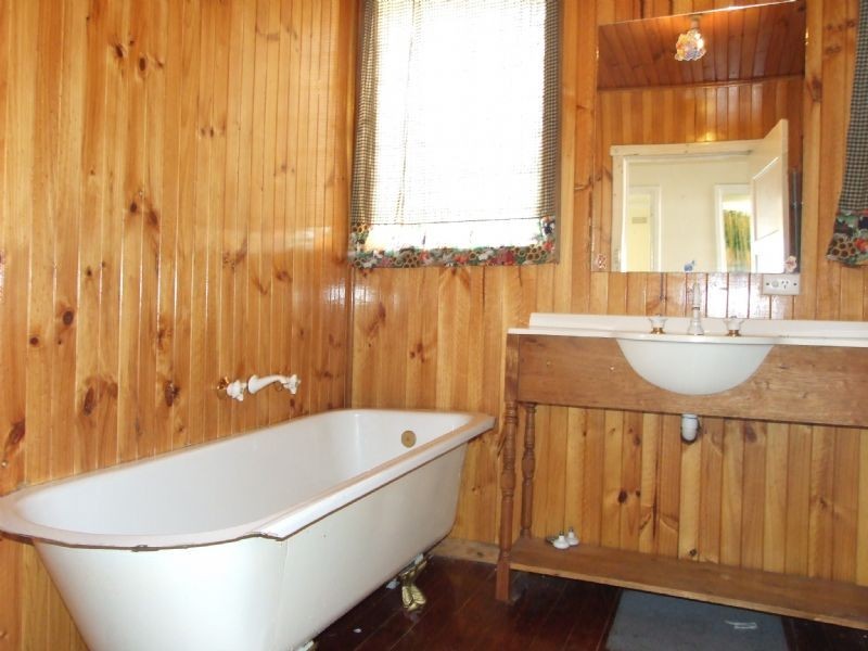 5 Childers Street, Newborough VIC 3825