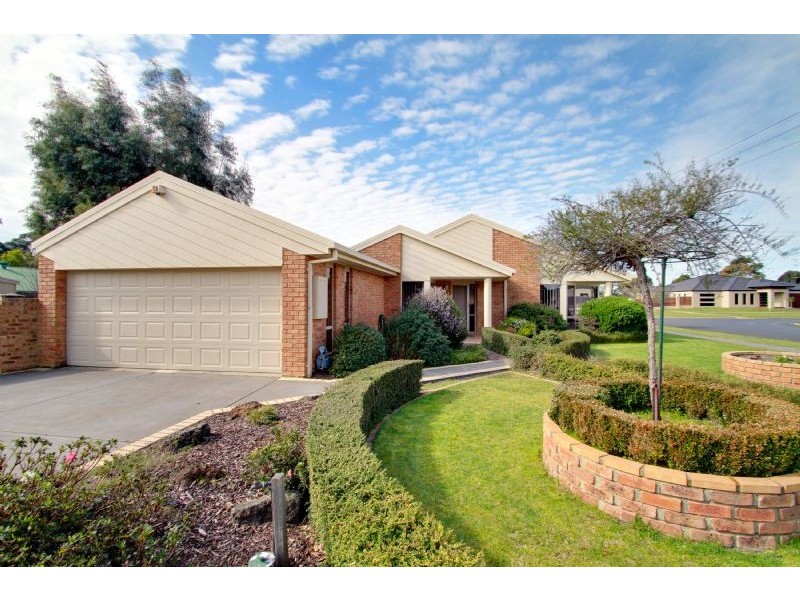 12 Catani Court, Newborough VIC 3825