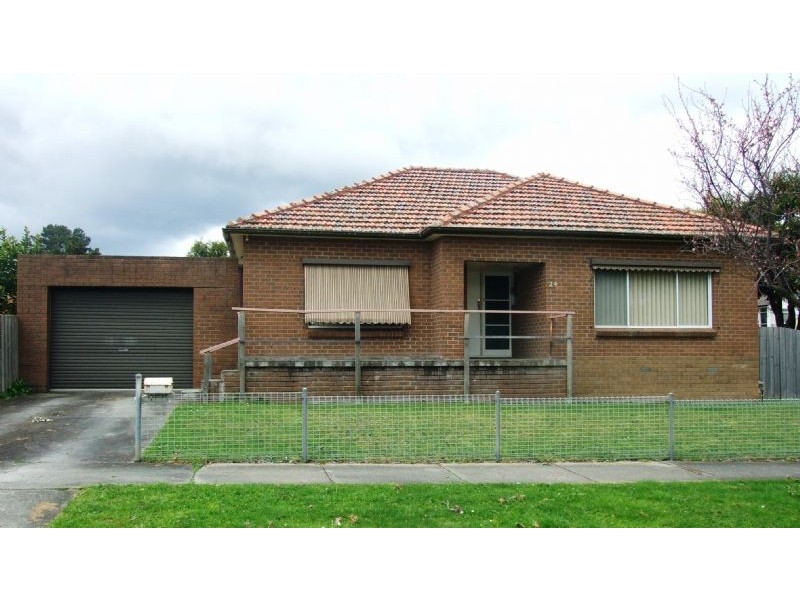 24 Balfour Street, Newborough VIC 3825