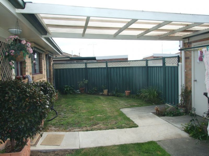 1 – 15 Saxtons Drive, Moe VIC 3825