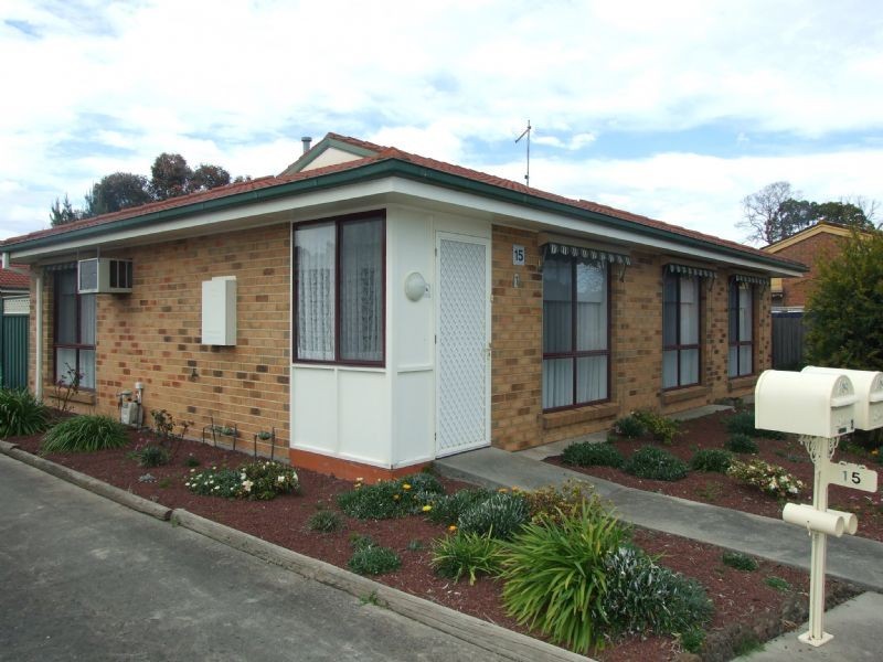 1 – 15 Saxtons Drive, Moe VIC 3825
