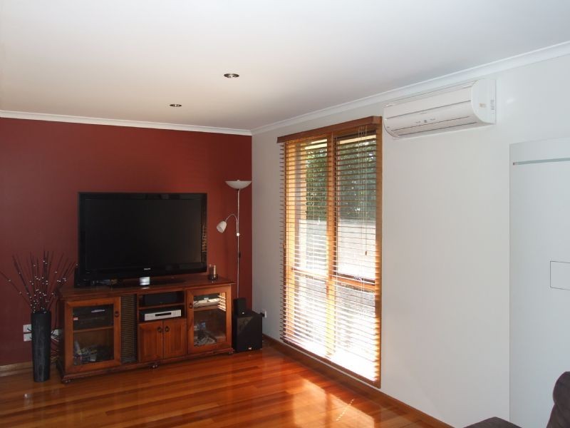 10 Moffatt Street, Moe VIC 3825