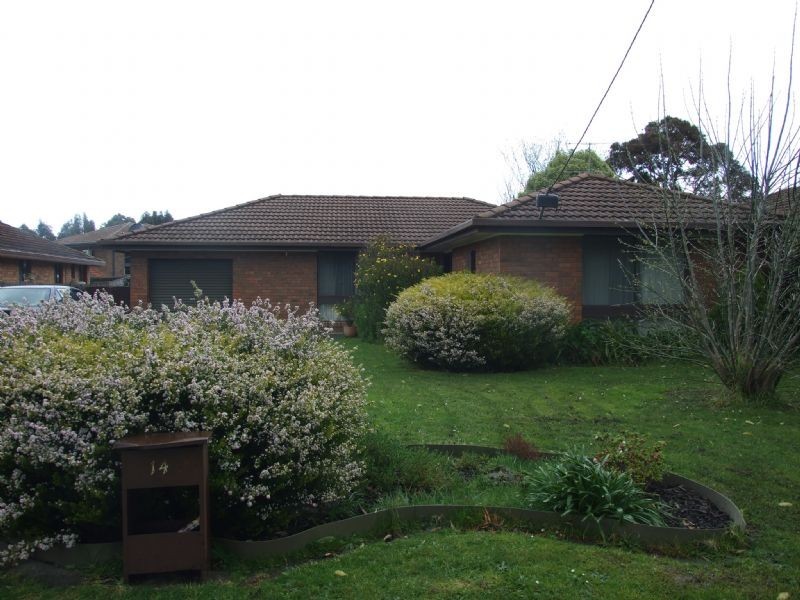 14 Purvis Street, Moe VIC 3825
