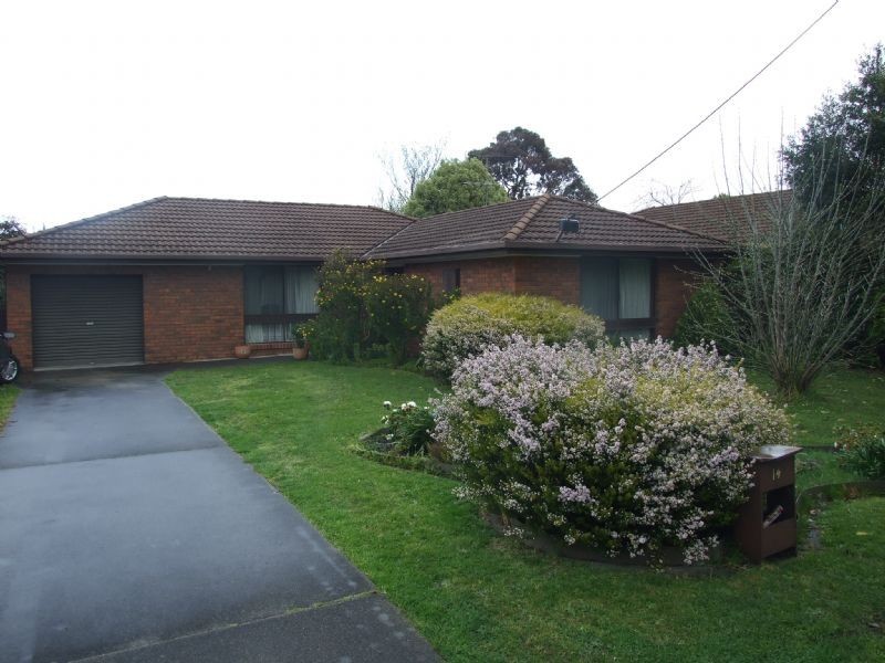 14 Purvis Street, Moe VIC 3825