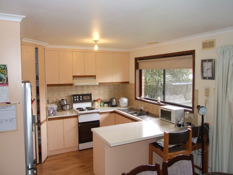 14 Purvis Street, Moe VIC 3825