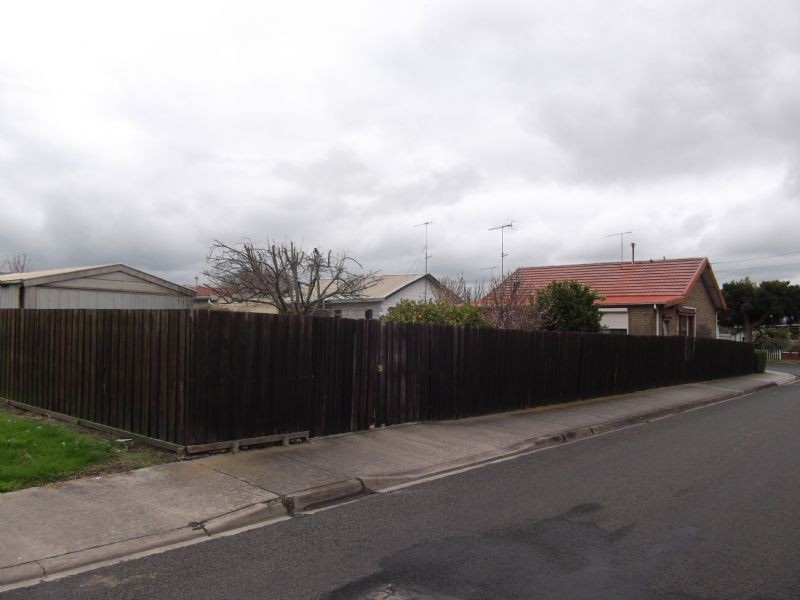 15 York Street, Moe VIC 3825