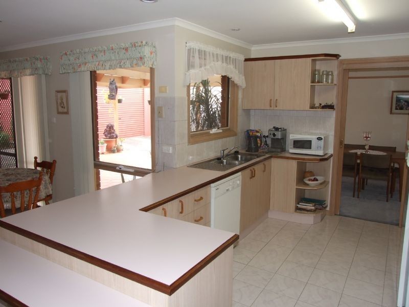 3 Shelton Street, Newborough VIC 3825