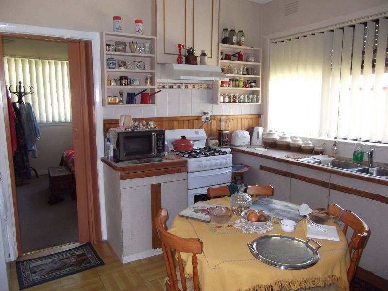 8 Roberts Street, Moe VIC 3825