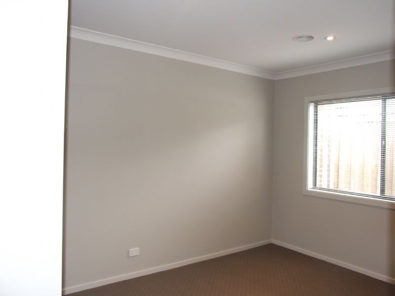 2 – 4 Linton Avenue, Moe VIC 3825