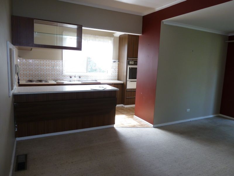 103 Lloyd Street, Moe VIC 3825