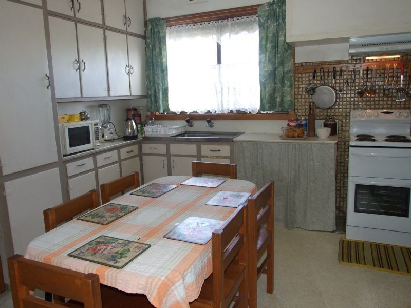 23 Lincoln Street, Moe VIC 3825