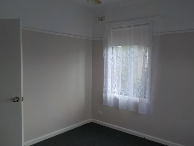 10 Canberra Street, Moe VIC 3825