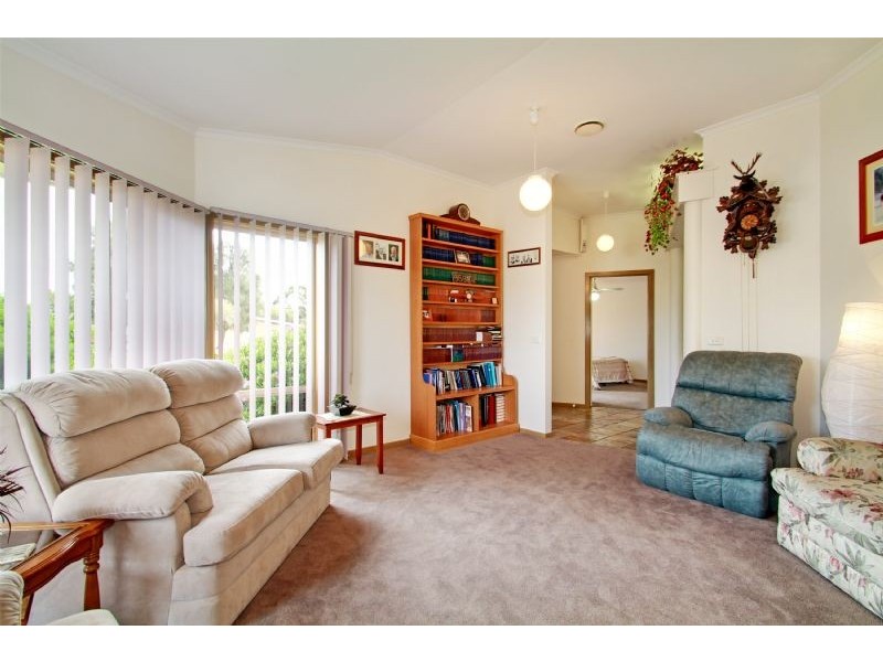 12 Catani Court, Newborough VIC 3825