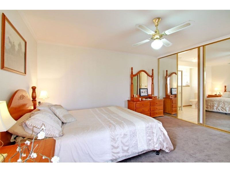 12 Catani Court, Newborough VIC 3825