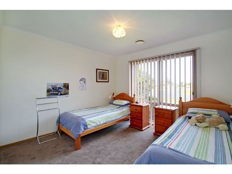 12 Catani Court, Newborough VIC 3825