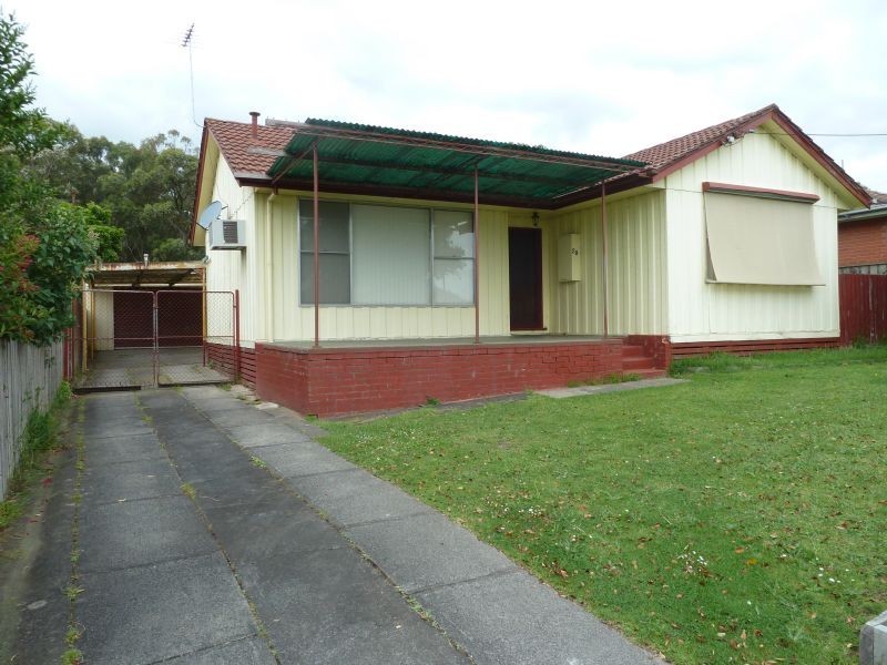 29 Staff Street, Moe VIC 3825
