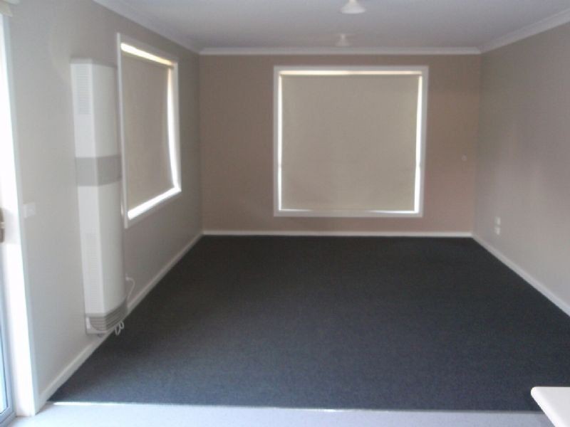 Unit 1 & 2 105 Service Road, Moe VIC 3825