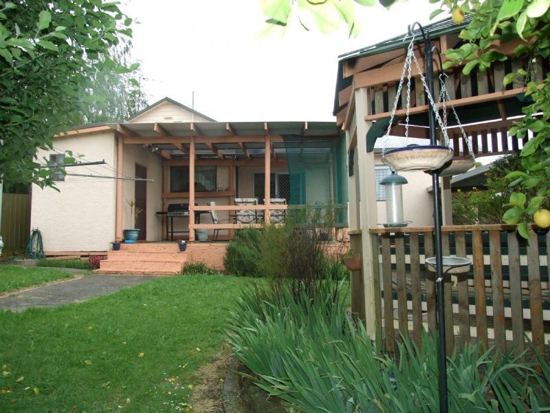 54 Shannahan Parade, Newborough VIC 3825