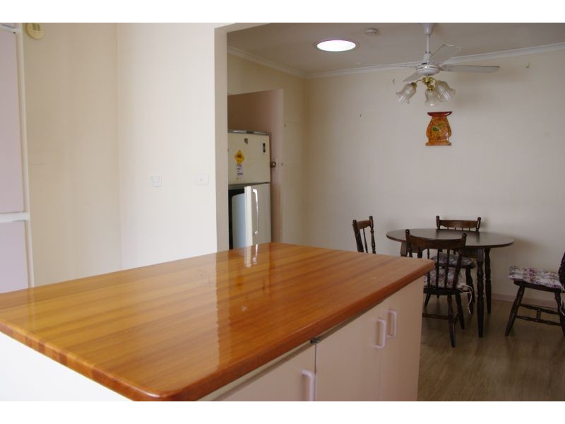 35 Alexander Avenue, Moe VIC 3825