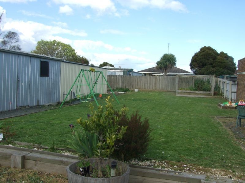 21 Ferguson Street, Moe VIC 3825