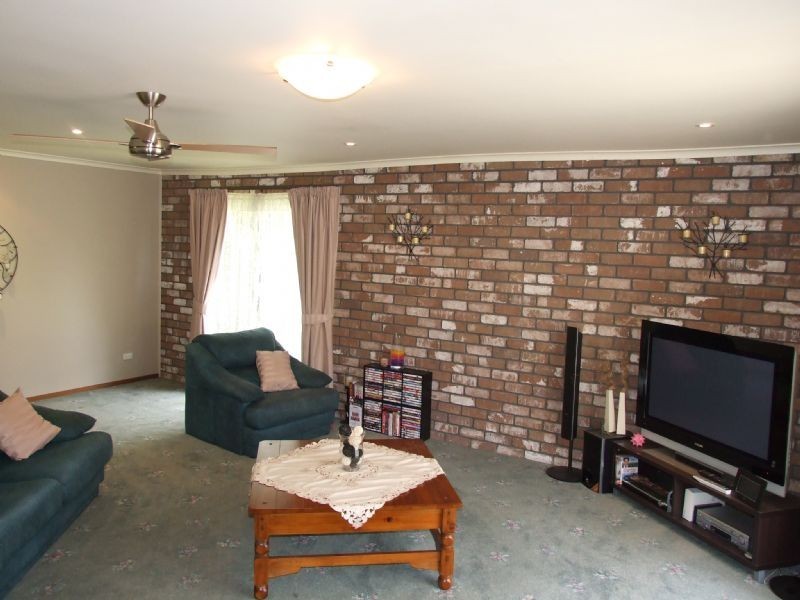 5 Coalville Road, Moe VIC 3825