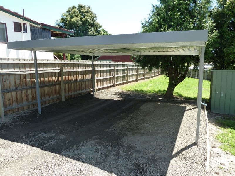 81 Hampton Street, Moe VIC 3825