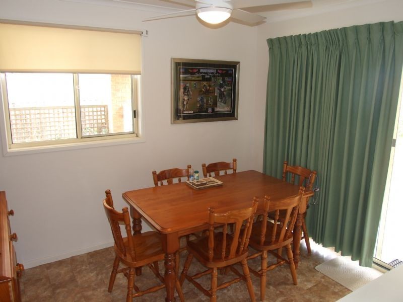 14 Scorpio Drive, Moe VIC 3825