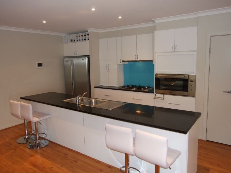 4 Rafter Court, Moe VIC 3825