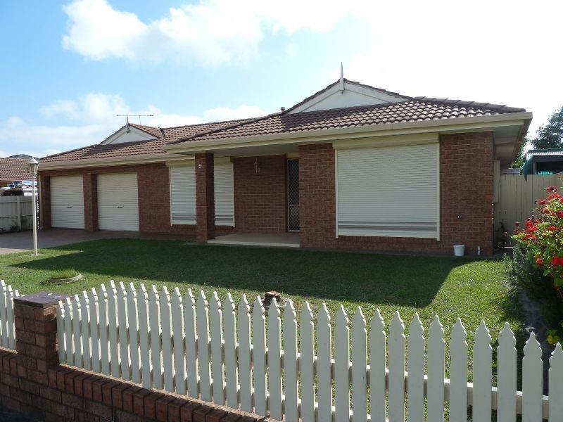 5 Shelton Street, Newborough VIC 3825