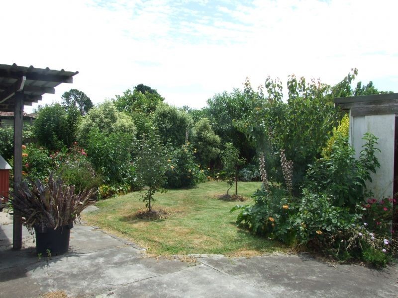 132 Service Road, Moe VIC 3825