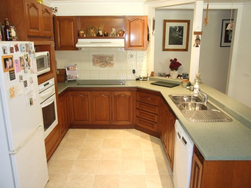 60 Meadow Lane, Newborough VIC 3825