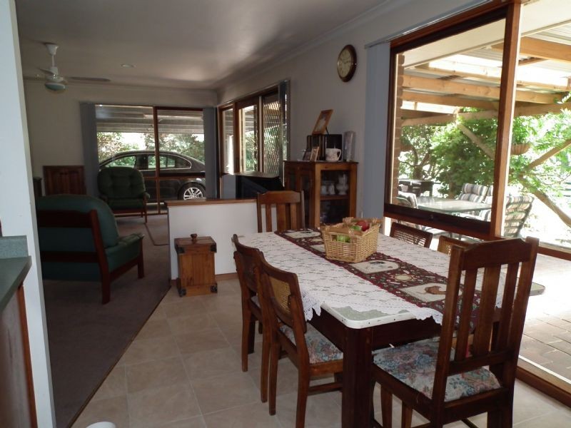 60 Meadow Lane, Newborough VIC 3825