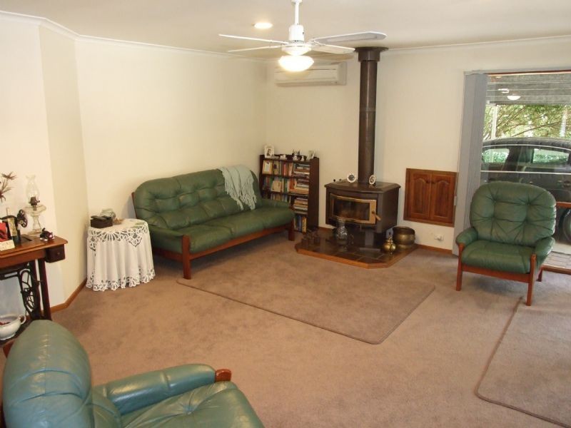 60 Meadow Lane, Newborough VIC 3825